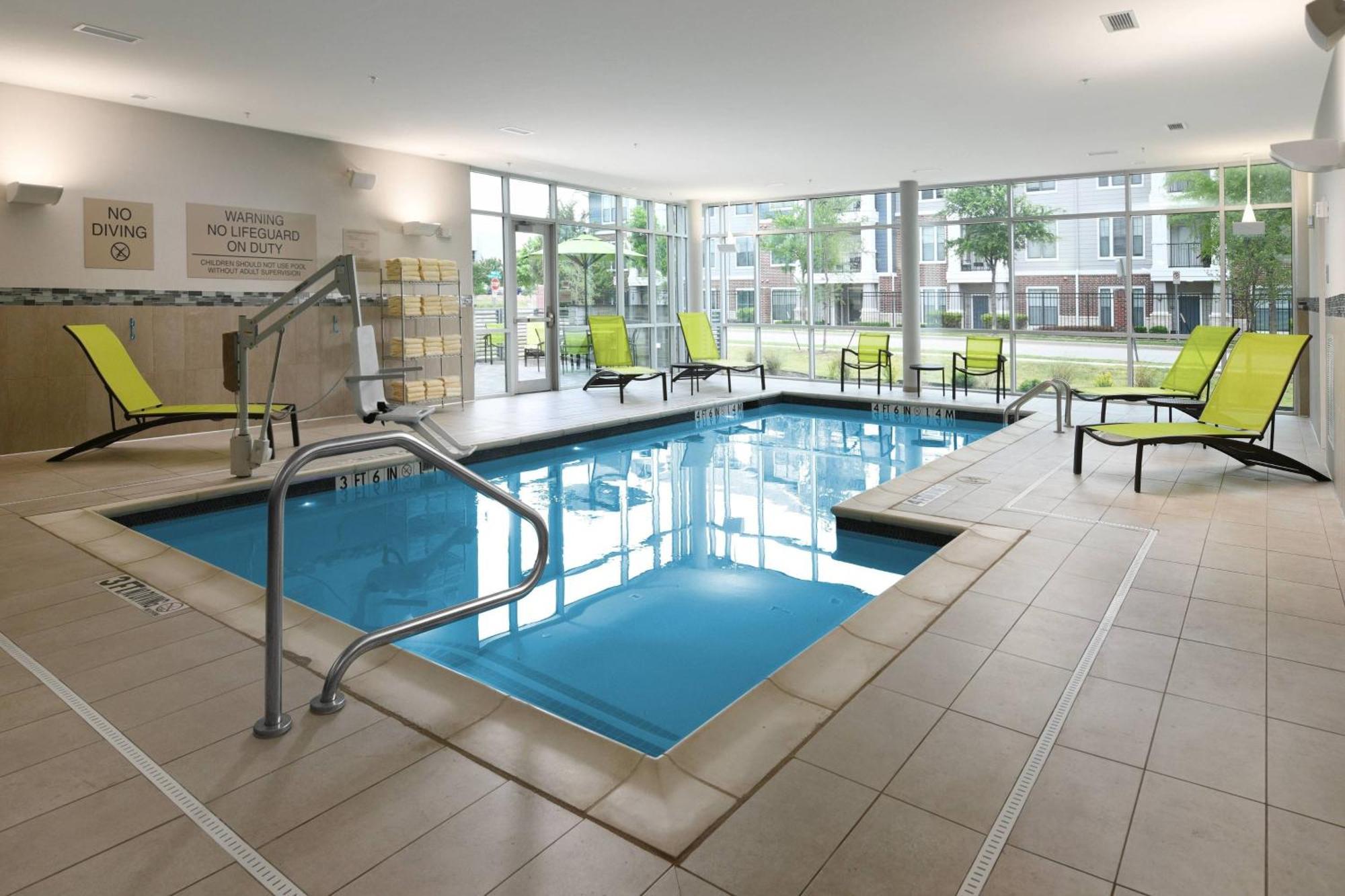 Springhill Suites Dallas Dfw Airport South/Centreport Fort Worth Exteriör bild